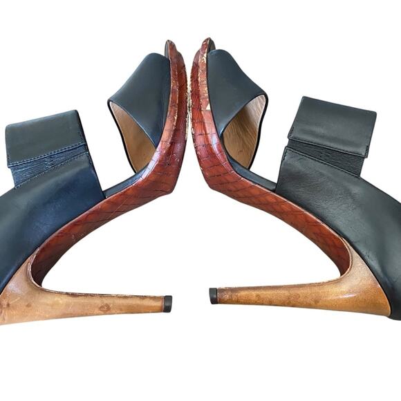 Bottega Veneta Black Leather Strap Zipper Heeled Sandal Heels size 39 size 9 - Picture 9 of 14